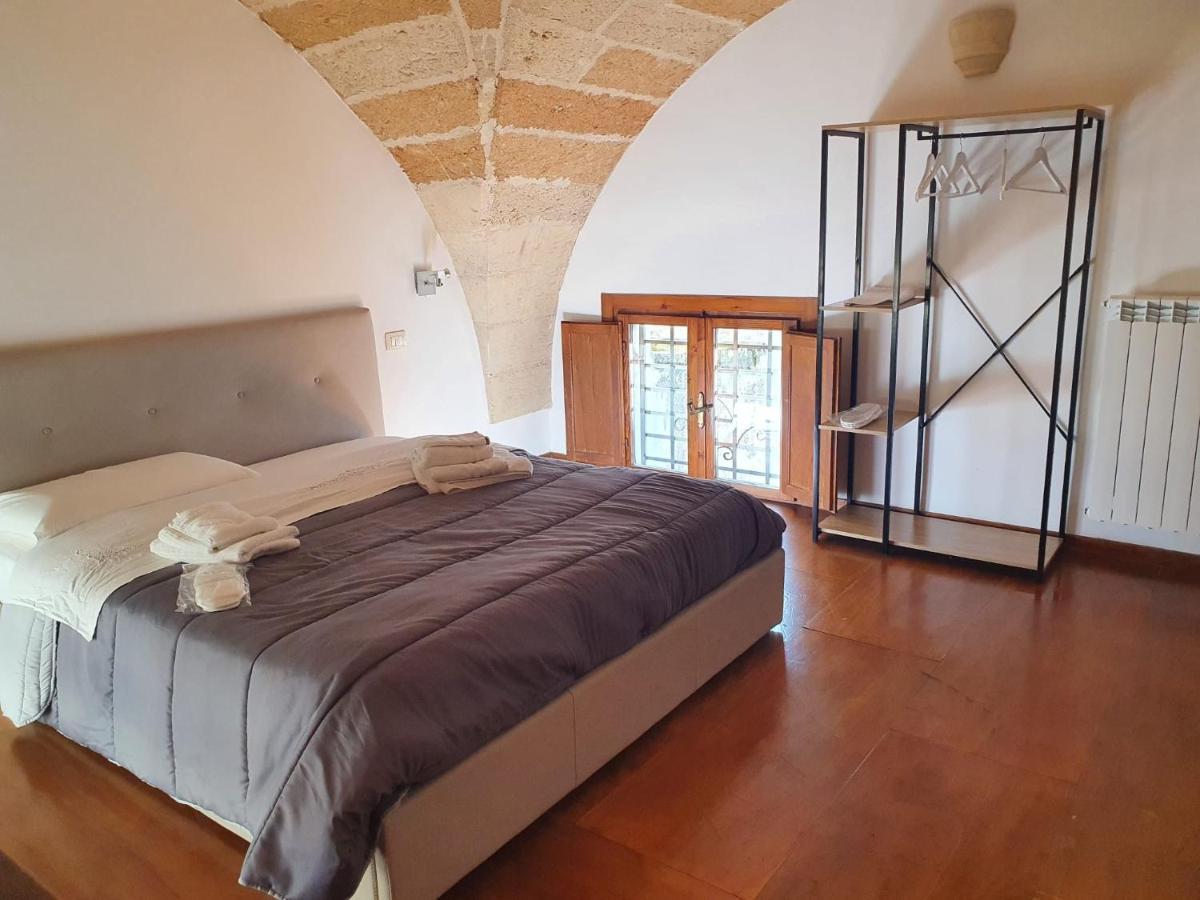 B&B Piazzetta Verdi Lecce Exteriör bild